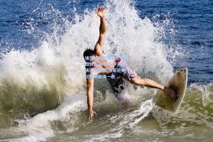 迪巴拉领衔锋线克里斯坦特坐镇中场 罗马主场激战都灵 西蒙尼弗拉希奇反戈一击