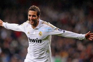 百米飞人巅峰对决，新星闪耀，传奇不朽