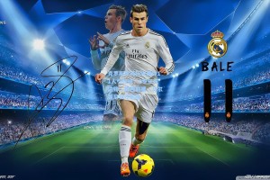 克罗斯评选历史最佳11人引热议，C罗任左边锋，梅西前腰，马尔蒂尼镇守后防